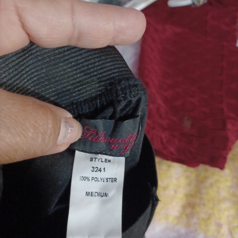 Silhouette Black Midi Tulle Skirt - Picture 4 of 4
